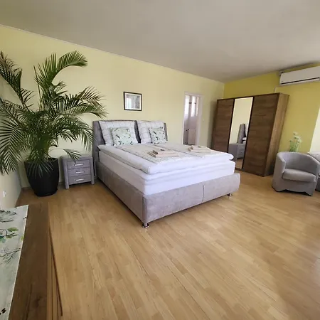 Apart Otel Nova *