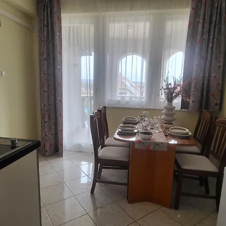 Aparthotel Nova 4*