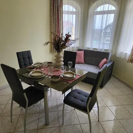 Apart Otel Nova