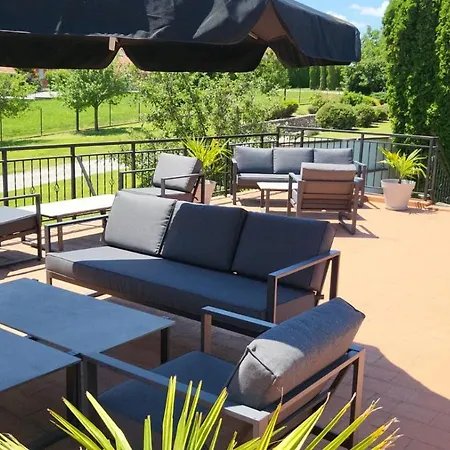 Aparthotel Nova 4*