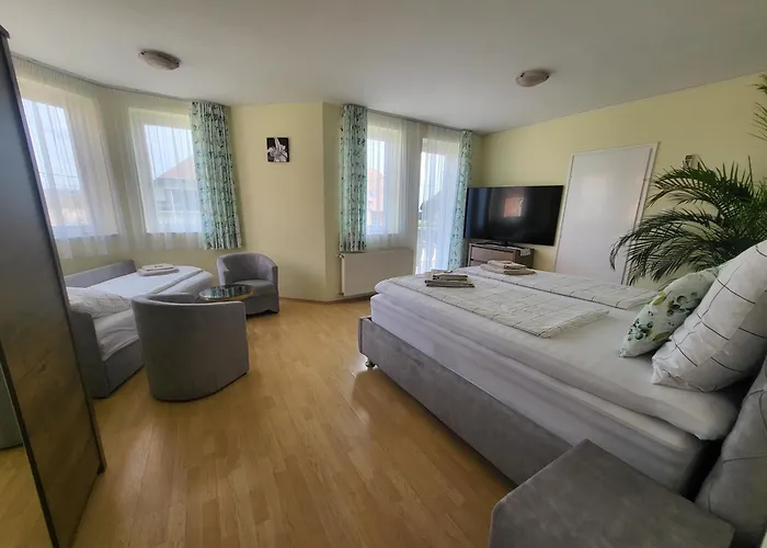 Nova 3* ヘーヴィーズ