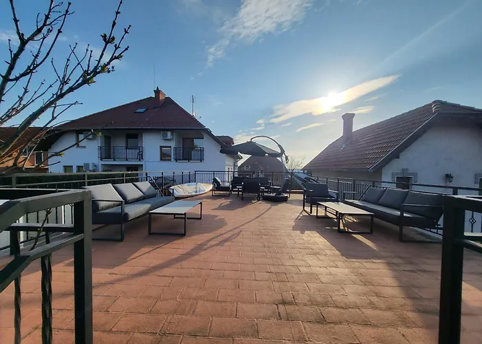 Apartmanhotel Nova 3*