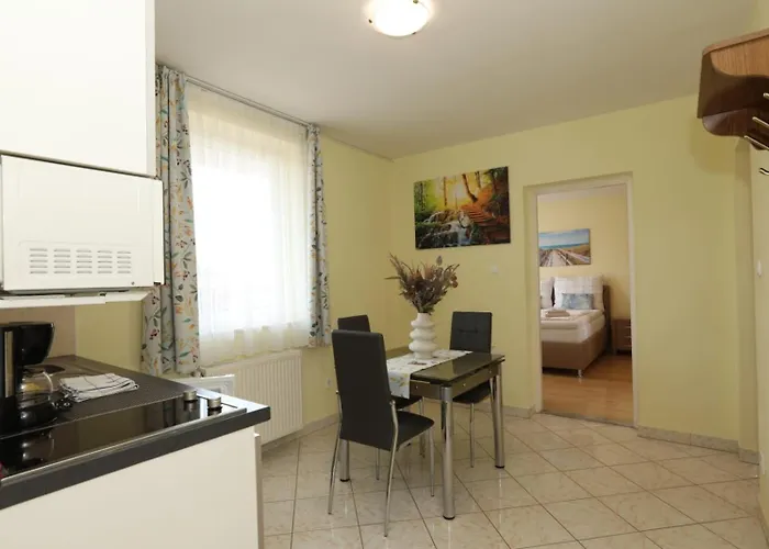 Apartmanhotel Nova 3*